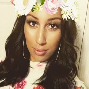 Meet your Posher, Alexandra